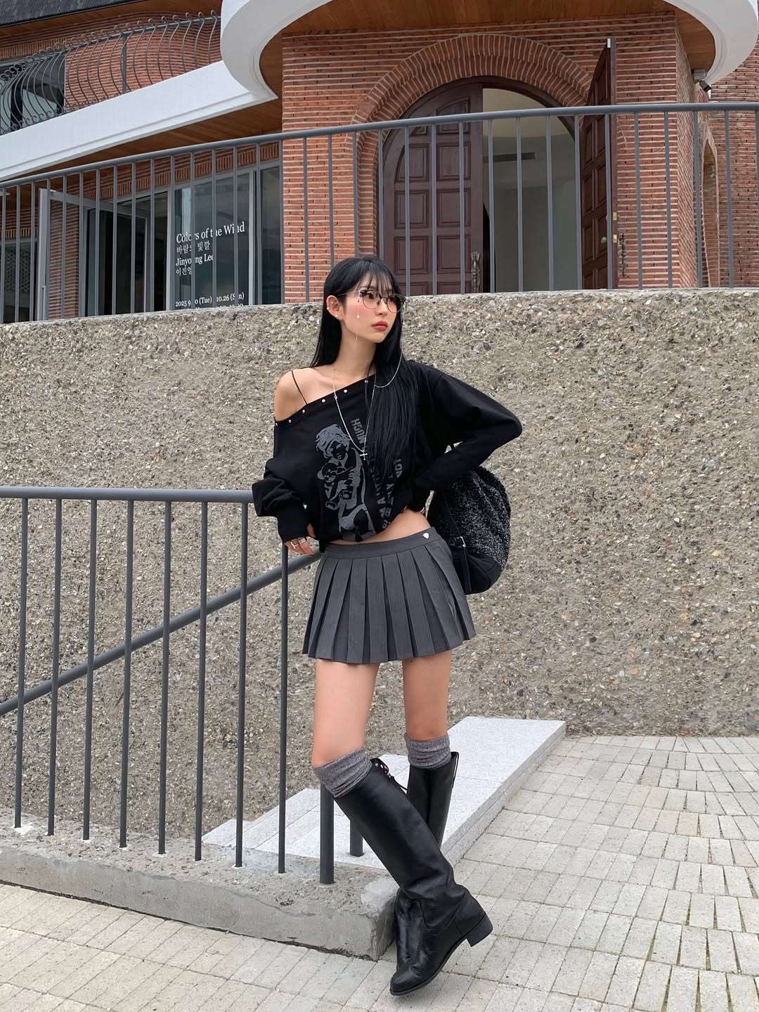 Mỹ nữ cao đ&uacute;ng 1 m&eacute;t rưỡi mặc đẹp qu&ecirc;n sầu: Ch&acirc;n kh&ocirc;ng d&agrave;i nhưng hack d&aacute;ng si&ecirc;u, ai cũng tưởng 1m65 l&agrave; &iacute;t- Ảnh 3.