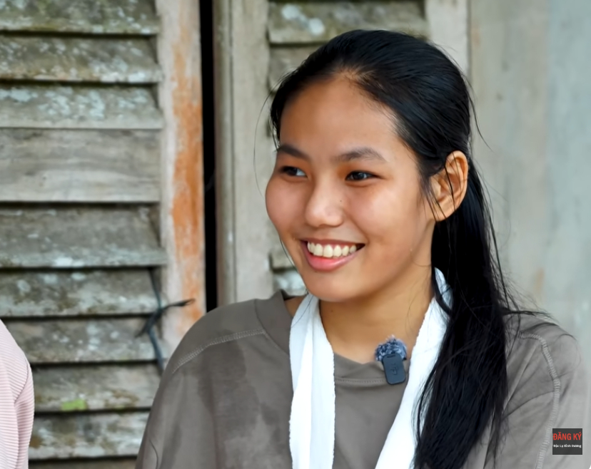 Từng g&acirc;y chấn động với ca gh&eacute;p b&agrave;n tay đứt l&igrave;a v&agrave;o ch&acirc;n khi đang mang song thai, cuộc sống hiện tại của người mẹ đơn th&acirc;n giờ ra sao?- Ảnh 4.