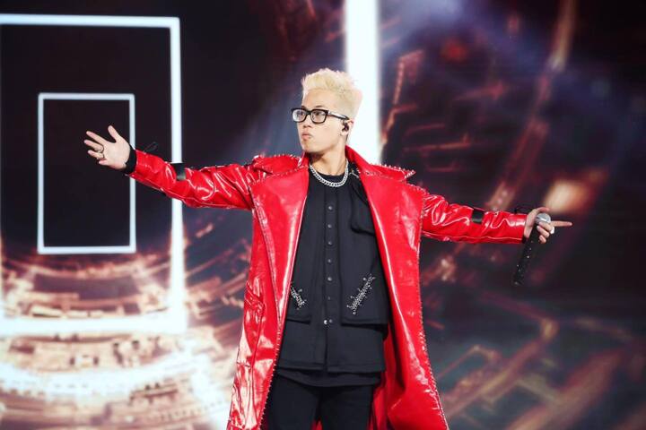 B&ecirc; bối của RichChoi - &Aacute; qu&acirc;n King of Rap: Quảng c&aacute;o web c&aacute; độ, ph&aacute;t ng&ocirc;n g&acirc;y sốc- Ảnh 3.