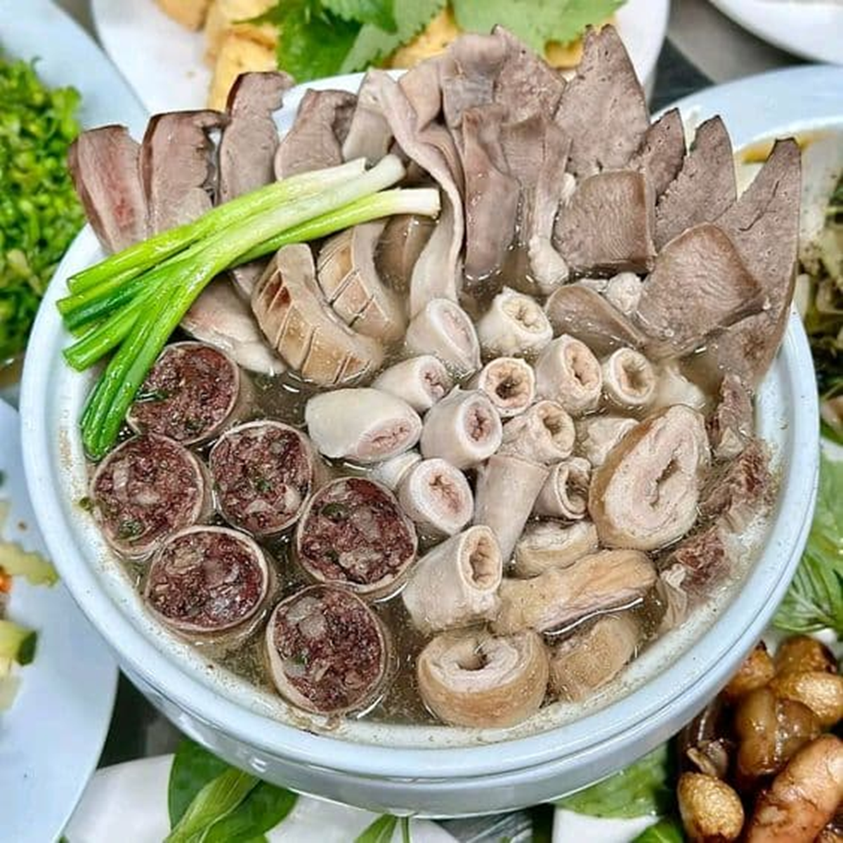 2 bộ phận "ngấm" nhiều độc tố nhất ở con lợn, người Việt lại cực m&ecirc; m&agrave; kh&ocirc;ng hay biết- Ảnh 1.