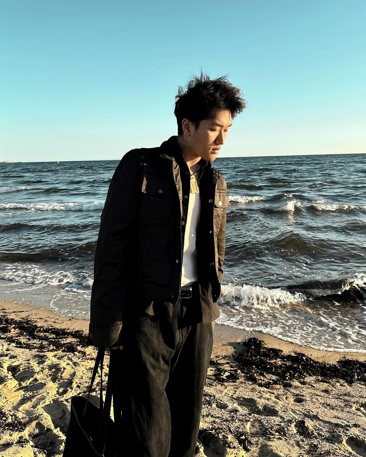 Người đ&aacute;nh bại HIEUTHUHAI, sở hữu ca kh&uacute;c hot nhất YouTube Việt hiện tại: Sinh năm 2k5 học RMIT, IELTS 8.0- Ảnh 5.