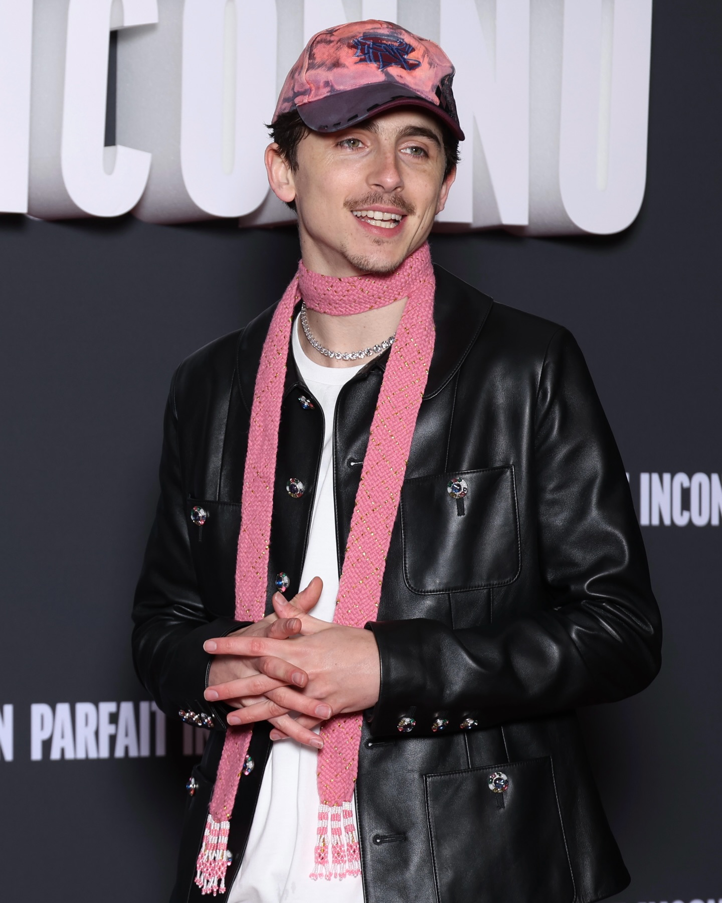 H&agrave;o quang ch&agrave;ng thơ tắt lịm: Timoth&eacute;e Chalamet được khuy&ecirc;n h&atilde;y th&aacute;o chạy khỏi Kylie Jenner!- Ảnh 12.