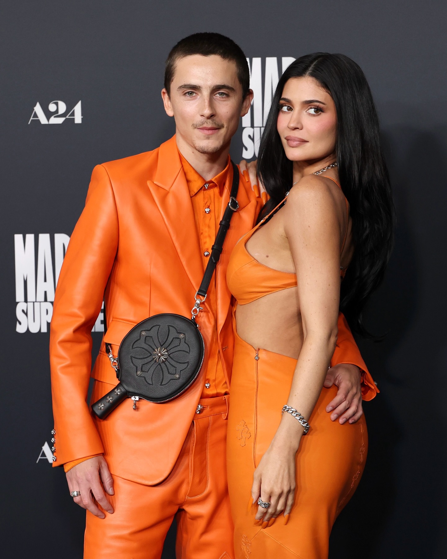 H&agrave;o quang ch&agrave;ng thơ tắt lịm: Timoth&eacute;e Chalamet được khuy&ecirc;n h&atilde;y th&aacute;o chạy khỏi Kylie Jenner!- Ảnh 10.