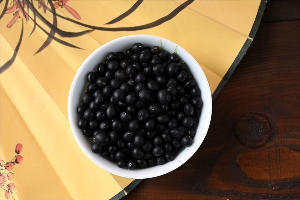 Loạt rau bổ thận vừa rẻ vừa dễ mua, chợ Việt n&agrave;o cũng c&oacute;- Ảnh 4.