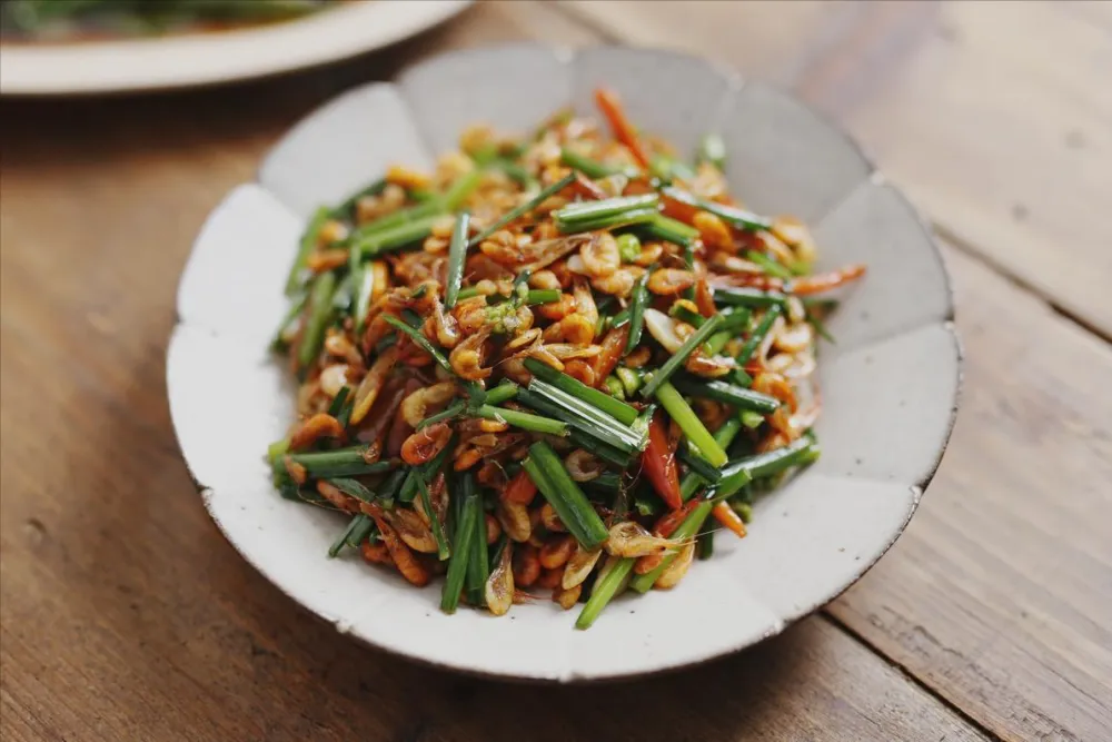 Loạt rau bổ thận vừa rẻ vừa dễ mua, chợ Việt n&agrave;o cũng c&oacute;- Ảnh 2.