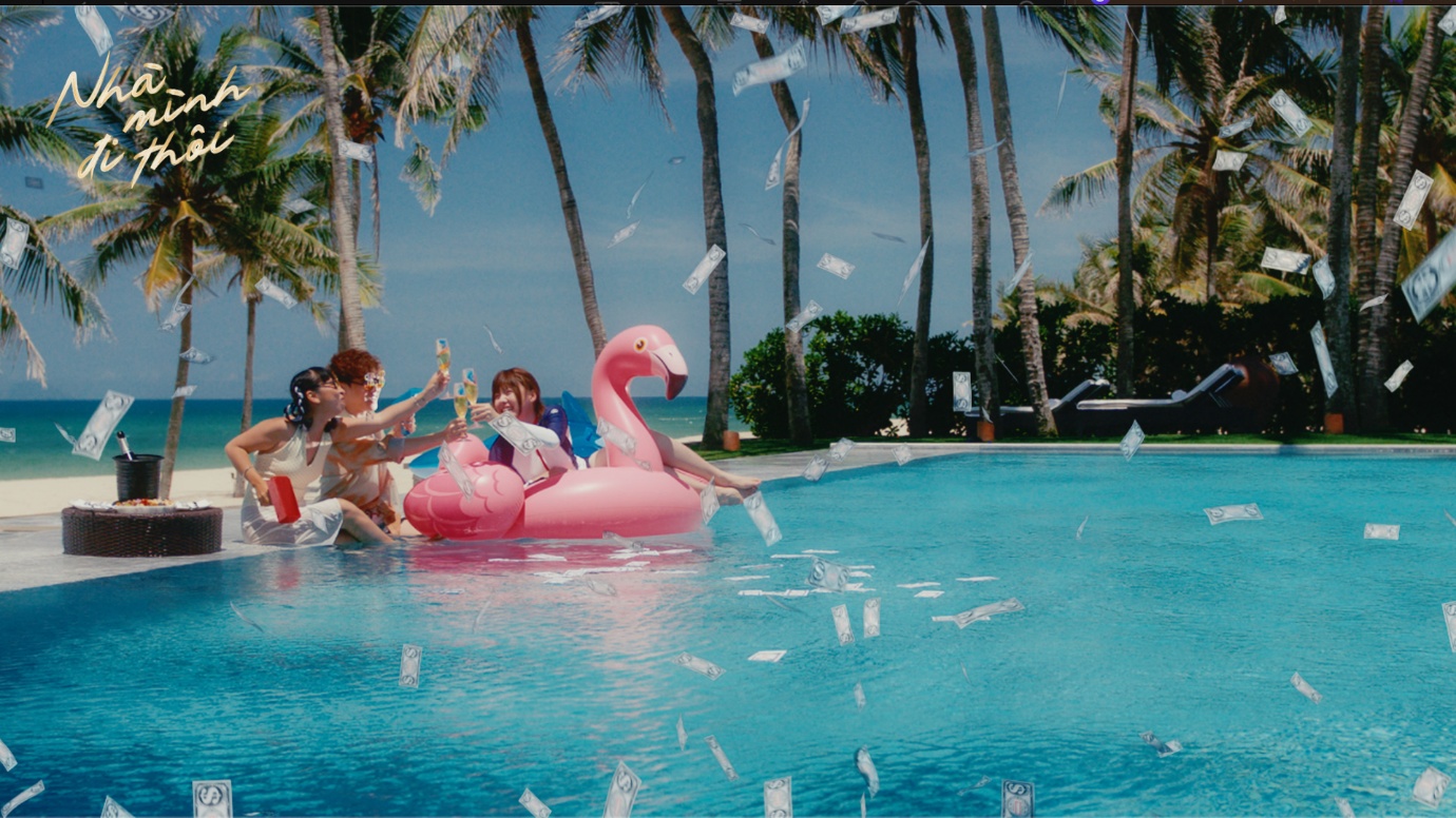 "Nh&agrave; M&igrave;nh Đi Th&ocirc;i": chiến lược n&acirc;ng tầm điểm đến qua điện ảnh- Ảnh 4.