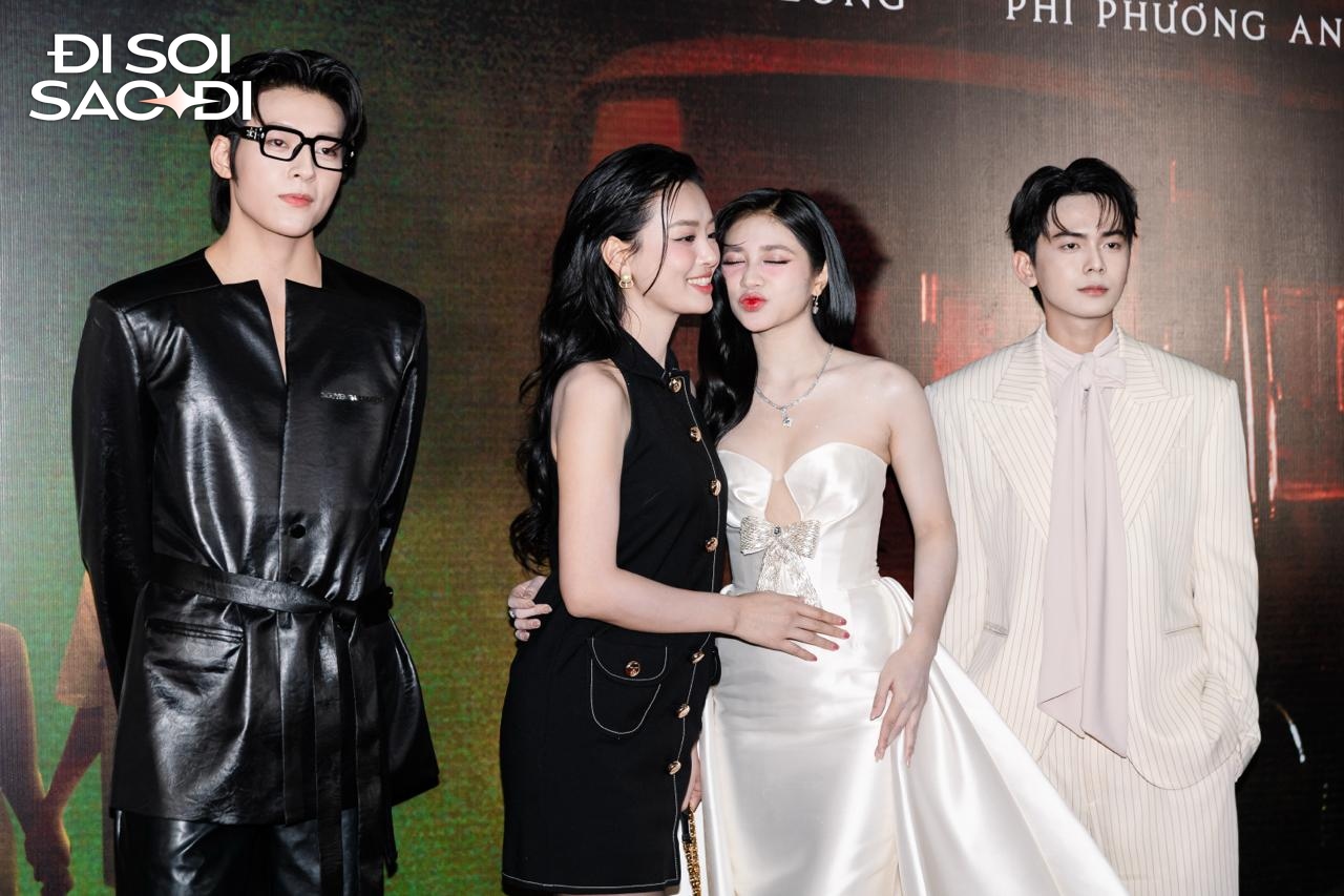 Thảm đỏ HOT nhất h&ocirc;m nay: Tiểu Vy thua Thần Vệ Nữ mỗi c&aacute;i t&ecirc;n, cặp đ&ocirc;i diễn vi&ecirc;n - Hoa hậu đẹp ph&aacute;t hờn- Ảnh 14.