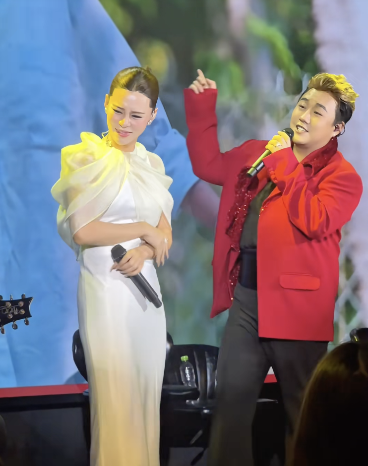 Ca kh&uacute;c ngớ ngẩn gần 20 năm trước bất ngờ g&acirc;y sốt trở lại- Ảnh 3.