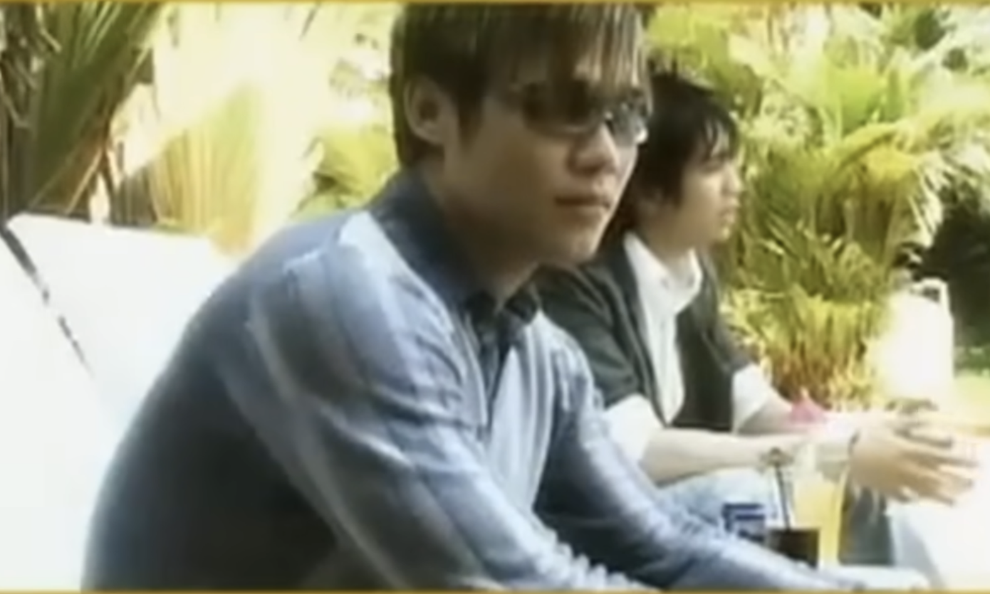 Ca kh&uacute;c ngớ ngẩn gần 20 năm trước bất ngờ g&acirc;y sốt trở lại- Ảnh 1.