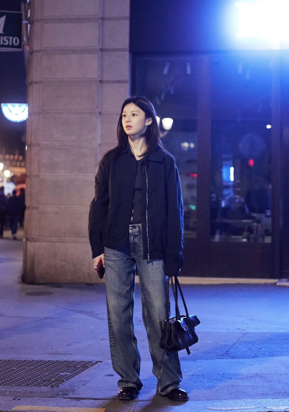 2026, d&aacute;ng t&uacute;i n&agrave;y sẽ hiện diện khắp nơi: Jennie đẩy Chanel hot nhất trend, giờ th&igrave; brand n&agrave;o cũng c&oacute;- Ảnh 3.