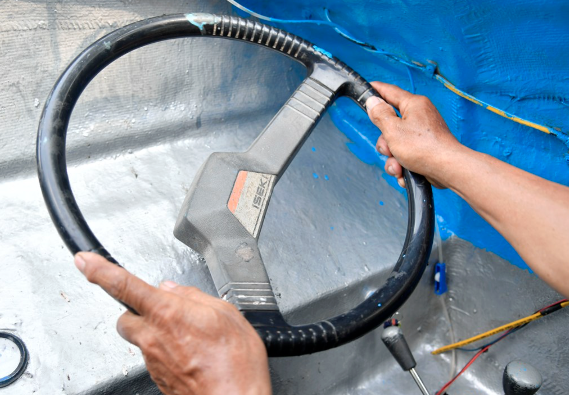 Ph&aacute;t hiện L&ecirc; Tuấn Khang thứ 2 tại An Giang, mang hẳn "m&aacute;y bay Boeing" xuống s&ocirc;ng lướt phăng phăng- Ảnh 4.