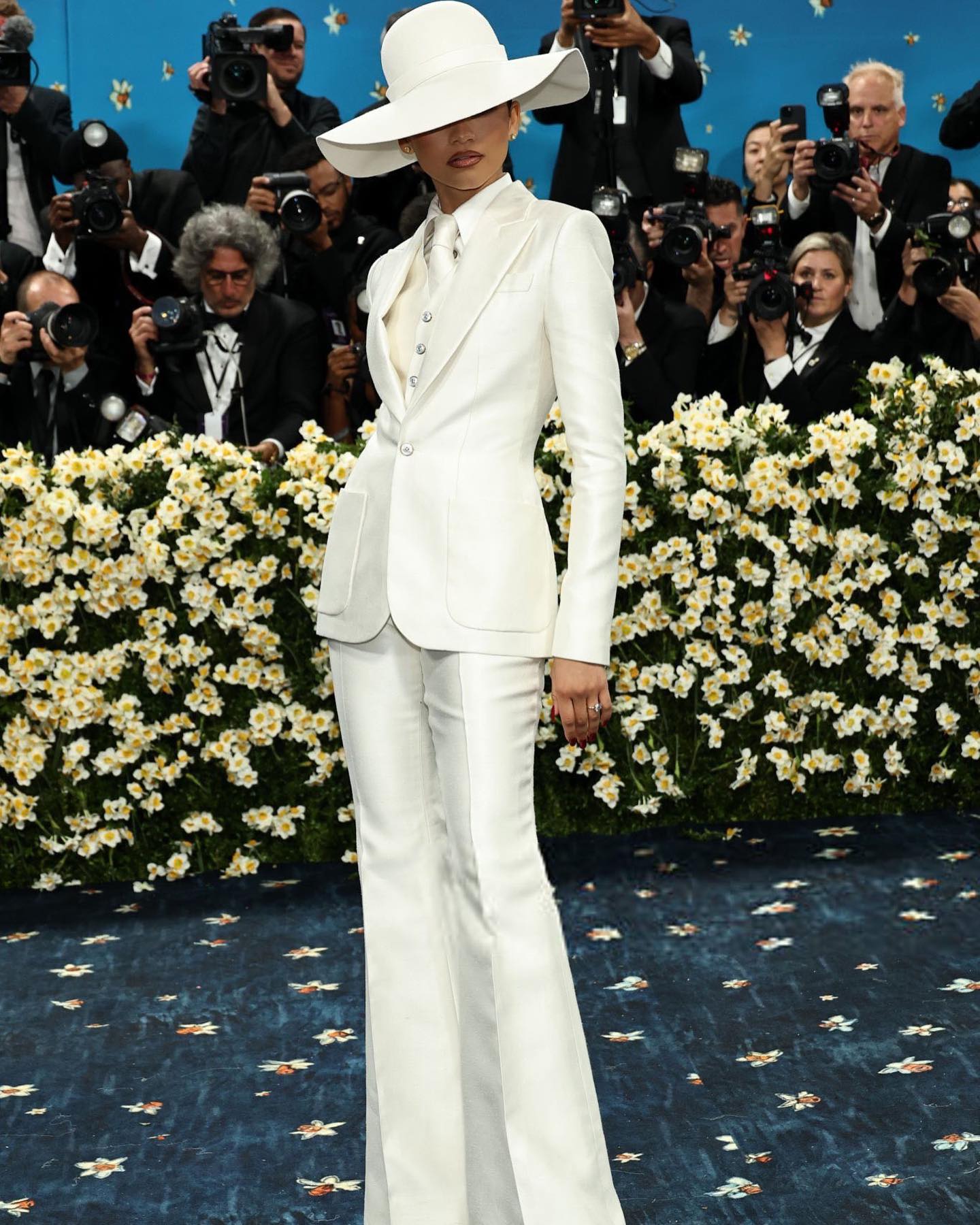 Đại tiệc thời trang Met Gala 2026 c&ocirc;ng bố kh&aacute;ch mời: Lisa năm nay đ&atilde; ở vị thế kh&aacute;c- Ảnh 7.