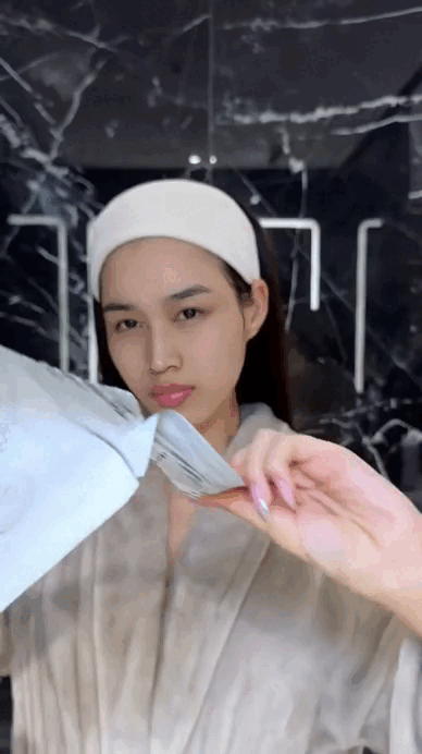 Đỗ H&agrave; skincare lộ mặt thật khiến 12 triệu người h&oacute;ng, 103.000 lượt thả tim- Ảnh 4.