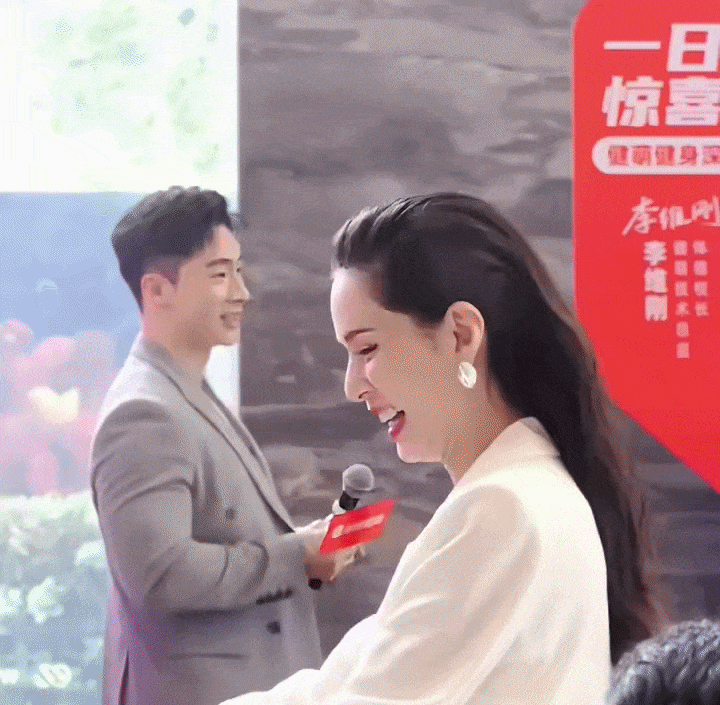 C&agrave;ng nh&igrave;n Tiểu Long Nữ đẹp nhất m&agrave;n ảnh c&agrave;ng thấy kh&ocirc;ng giống con người- Ảnh 1.