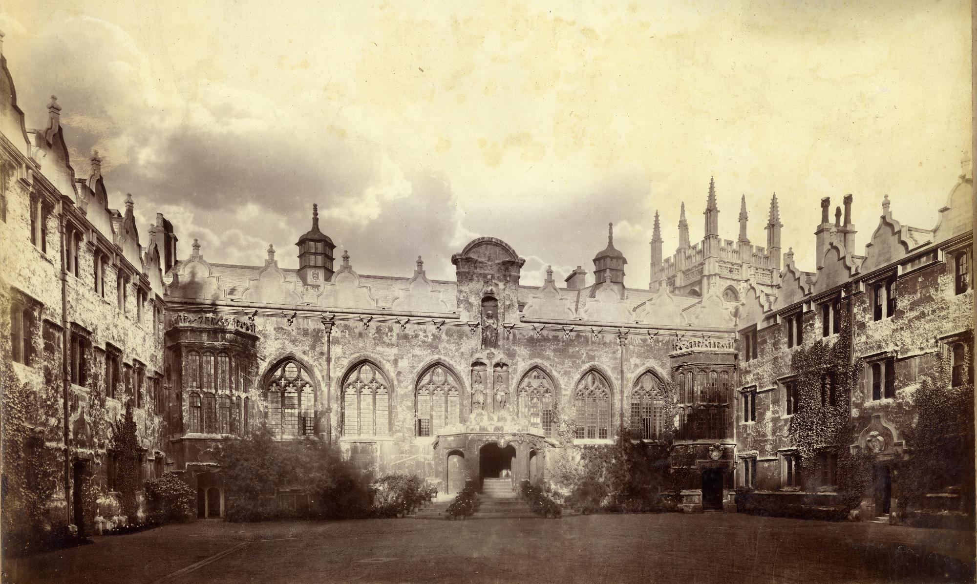 V&igrave; sao Đại học Oxford lại c&oacute; t&ecirc;n l&agrave; Oxford?- Ảnh 2.