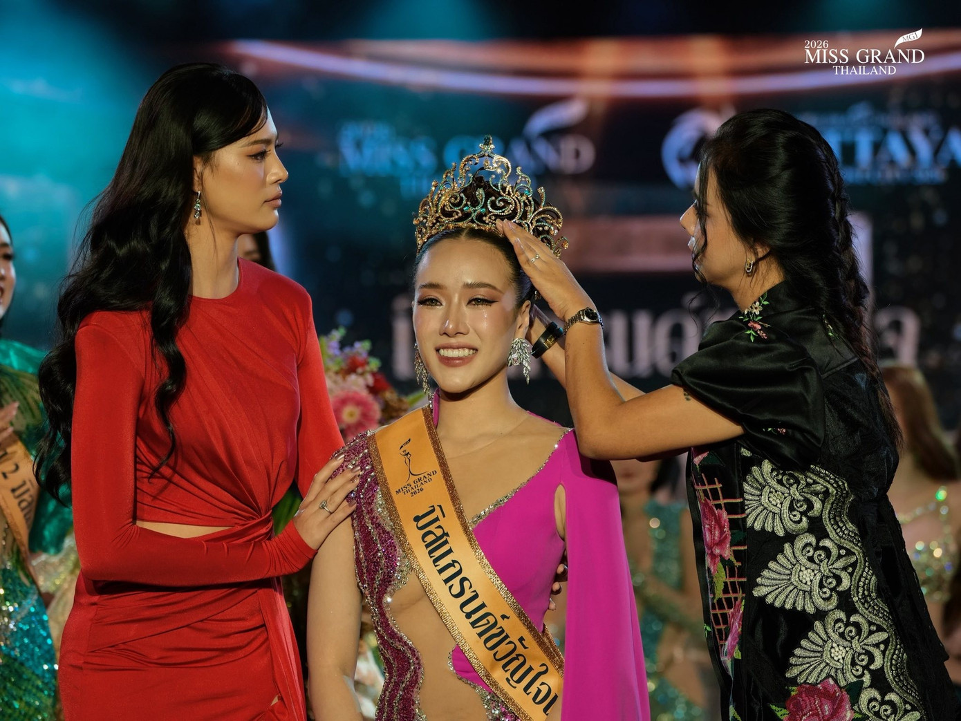 Người đẹp gốc Việt gi&agrave;nh chiến thắng ở Hoa hậu H&ograve;a b&igrave;nh Th&aacute;i Lan- Ảnh 4.