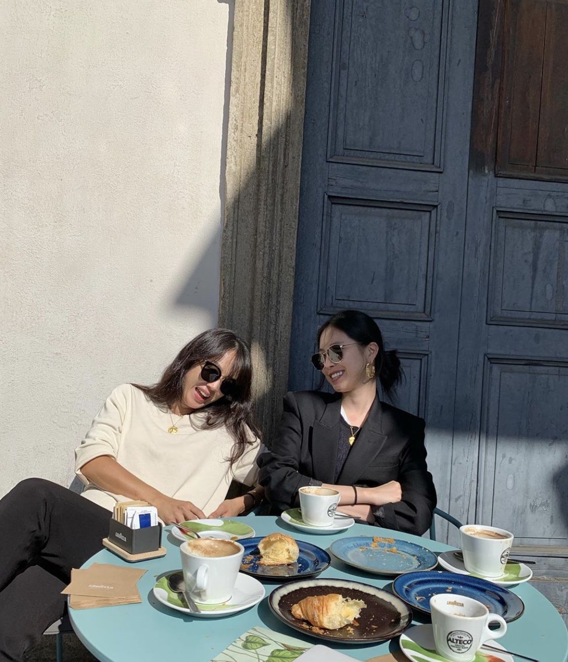 V&igrave; sao hai người c&ugrave;ng 35 tuổi, thu nhập như nhau, chỉ một người mua được nh&agrave;?- Ảnh 2.