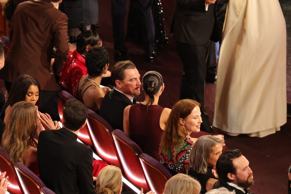 V&igrave; sao si&ecirc;u mẫu 27 tuổi l&agrave; 