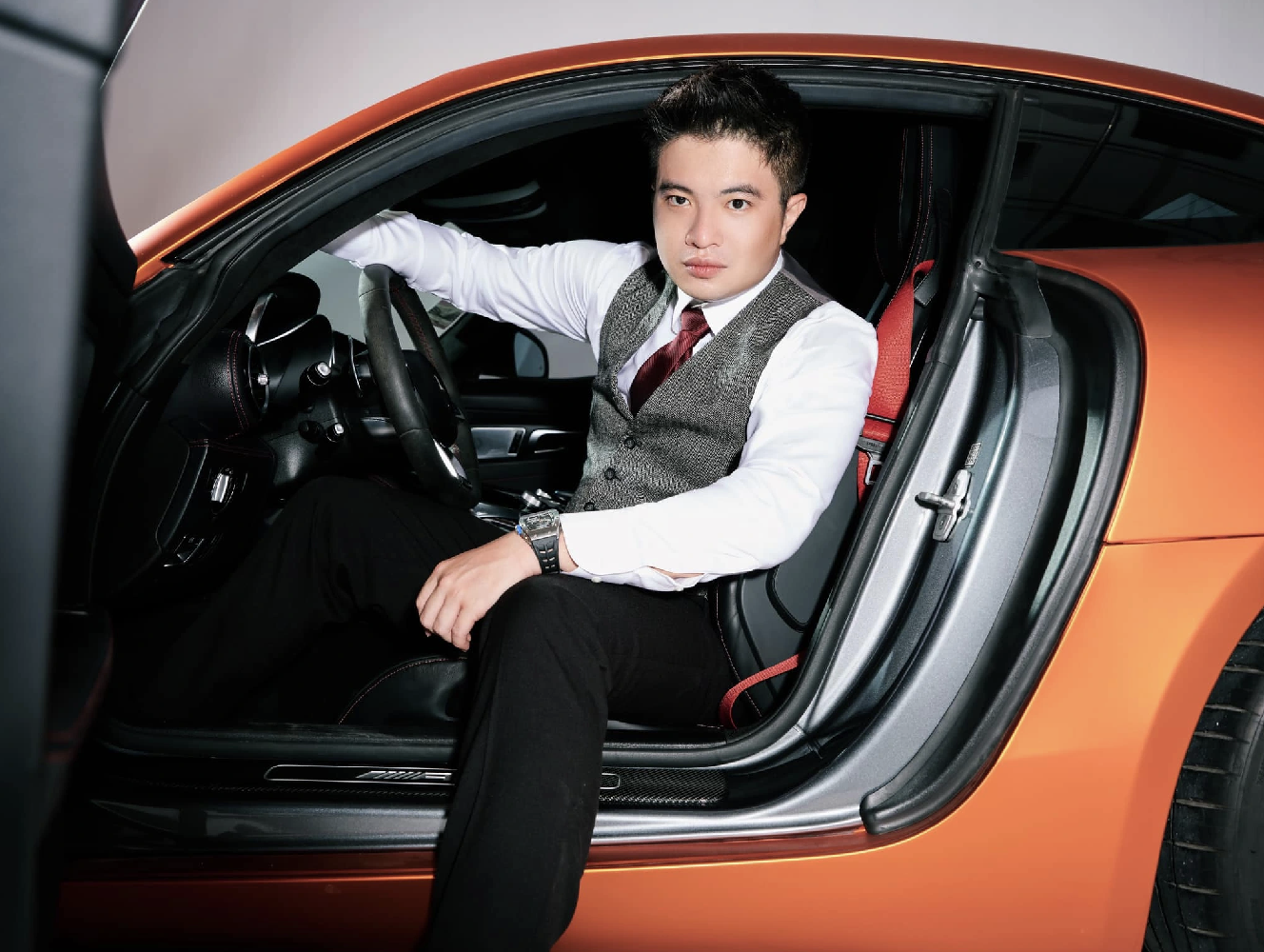 Gia đ&igrave;nh chi h&agrave;ng tỷ đồng t&igrave;m mối quan hệ "chạy" gi&aacute;m định t&acirc;m thần h&ograve;ng gi&uacute;p tr&ugrave;m lừa đảo Mr Pips Ph&oacute; Đức Nam tho&aacute;t tội- Ảnh 1.