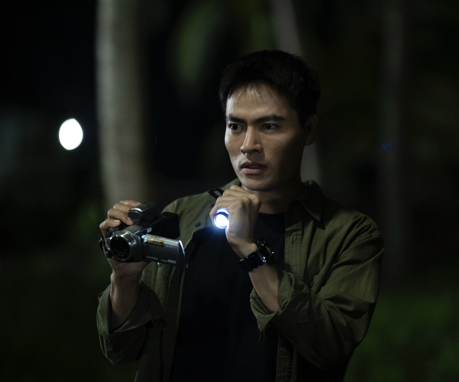 Ng&ocirc;i sao đắt show nhất Việt Nam hiện tại: Mới đầu năm đ&atilde; đ&oacute;ng 4 phim si&ecirc;u hot, giữ chuỗi li&ecirc;n tiếp 3 phim trăm tỷ- Ảnh 6.