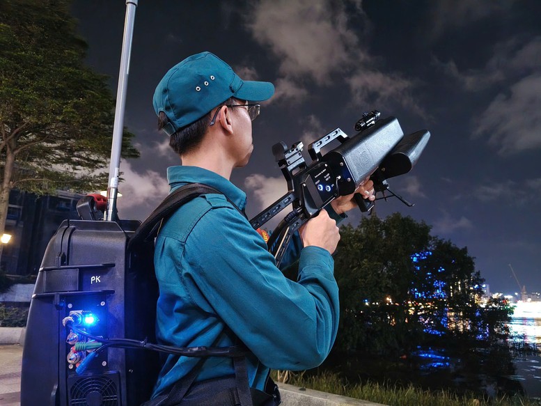 Phạt 40 triệu đồng, truy cứu tr&aacute;ch nhiệm h&igrave;nh sự nếu l&agrave;m điều n&agrave;y ở s&acirc;n bay- Ảnh 2.