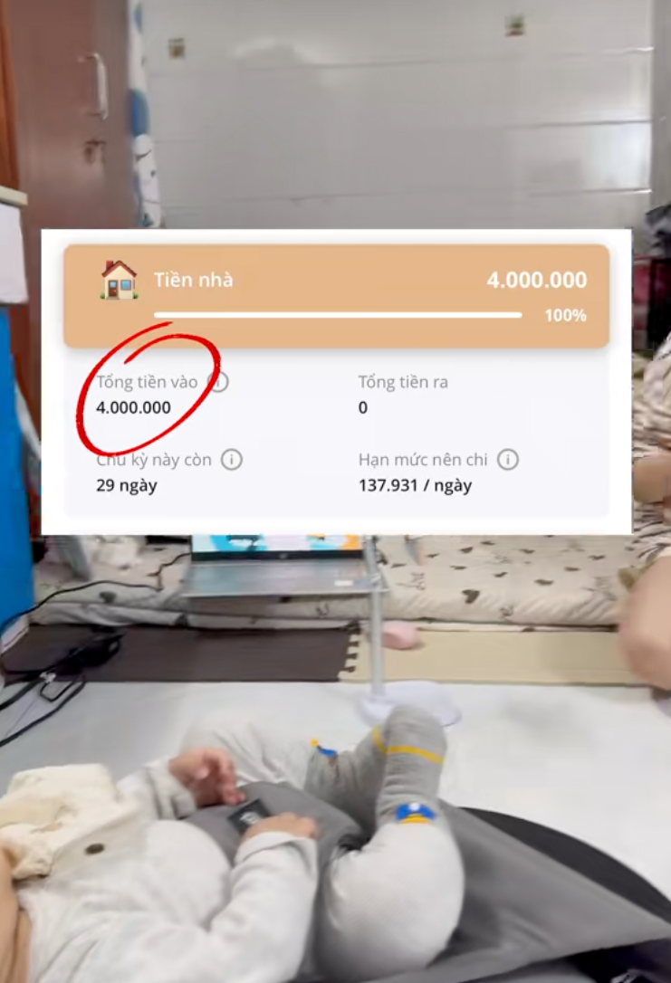 Gia đ&igrave;nh 4 người chỉ ti&ecirc;u 3 triệu tiền ăn/th&aacute;ng ở H&agrave; Nội: Nhiều người bất ngờ khi biết n&agrave;ng d&acirc;u vẫn mua v&agrave;ng đều- Ảnh 2.