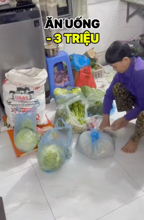 Gia đ&igrave;nh 4 người chỉ ti&ecirc;u 3 triệu tiền ăn/th&aacute;ng ở H&agrave; Nội: Nhiều người bất ngờ khi biết n&agrave;ng d&acirc;u vẫn mua v&agrave;ng đều- Ảnh 5.