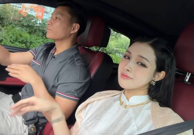 "B&ugrave;i Ho&agrave;ng Việt Anh lộ tin nhắn", "bạn g&aacute;i Văn Thanh ngo&agrave;i đời" l&agrave; 2 từ kh&oacute;a được t&igrave;m kiếm đột biến- Ảnh 7.