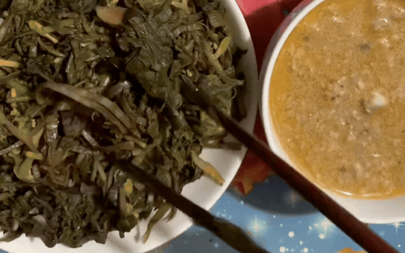 Đặc sản rẻ b&egrave;o ở H&ograve;a B&igrave;nh cũ to&agrave;n "l&aacute; nọ l&aacute; kia" m&agrave; người n&agrave;o đi xa nh&igrave;n thấy cũng đều tr&agrave;o nước mắt nhớ qu&ecirc;- Ảnh 7.