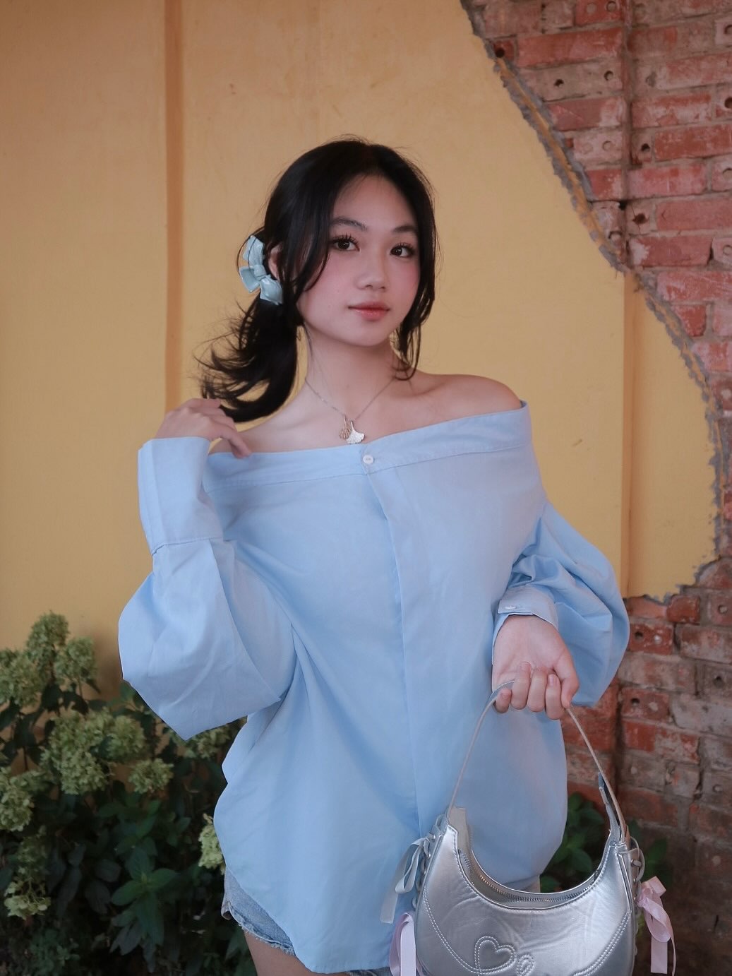 "Thần đồng" piano gốc H&agrave; Nội nổi tiếng từ năm 4 tuổi đứng sau series "dạy bạn trai T&acirc;y n&oacute;i tiếng Việt" g&acirc;y sốt- Ảnh 4.