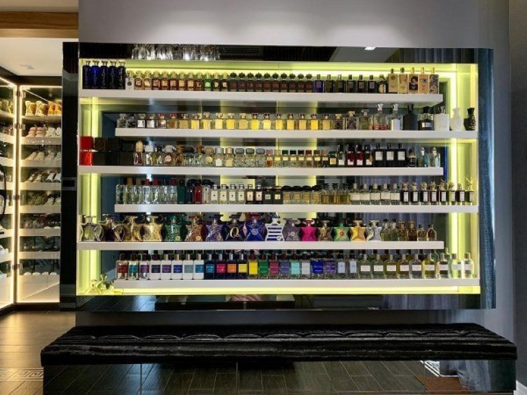 Cận cảnh căn hộ của Trấn Th&agrave;nh - Hari Won: Ngắm trọn th&agrave;nh phố từ view ban c&ocirc;ng, ri&ecirc;ng tiền nội thất ngốn 5 tỷ- Ảnh 14.