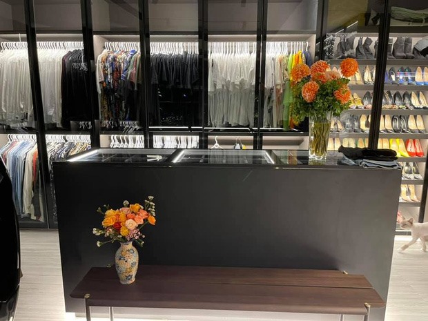 Cận cảnh căn hộ của Trấn Th&agrave;nh - Hari Won: Ngắm trọn th&agrave;nh phố từ view ban c&ocirc;ng, ri&ecirc;ng tiền nội thất ngốn 5 tỷ- Ảnh 9.