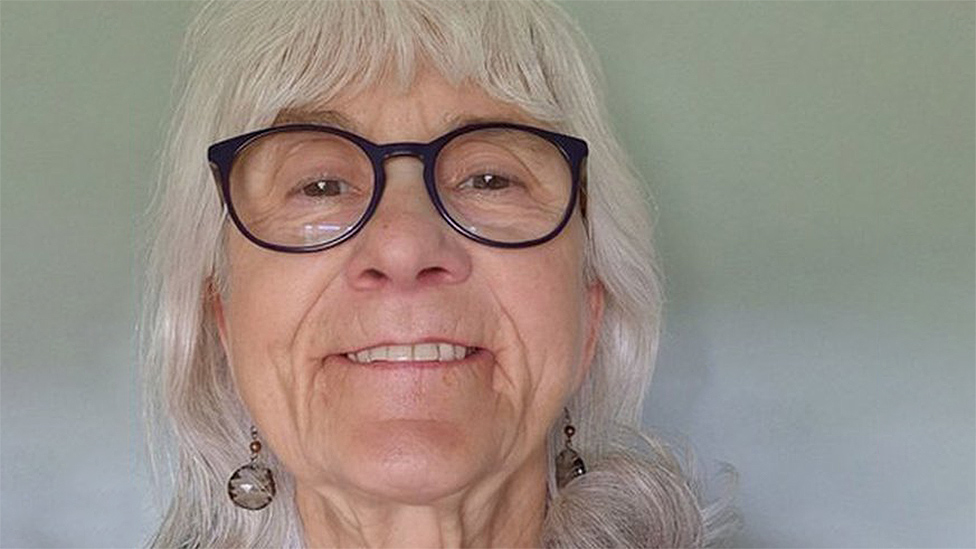 Người phụ nữ kh&ocirc;ng bao giờ biết đau- Ảnh 1.