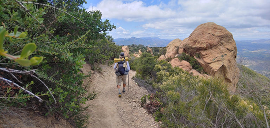B&aacute;c sĩ chuy&ecirc;n k&eacute;o d&agrave;i tuổi thọ đảo ngược tuổi sinh học của ch&iacute;nh m&igrave;nh tới 11 năm: Đ&acirc;y l&agrave; 3 điều &ocirc;ng ấy l&agrave;m mỗi ng&agrave;y để sống khỏe- Ảnh 3.