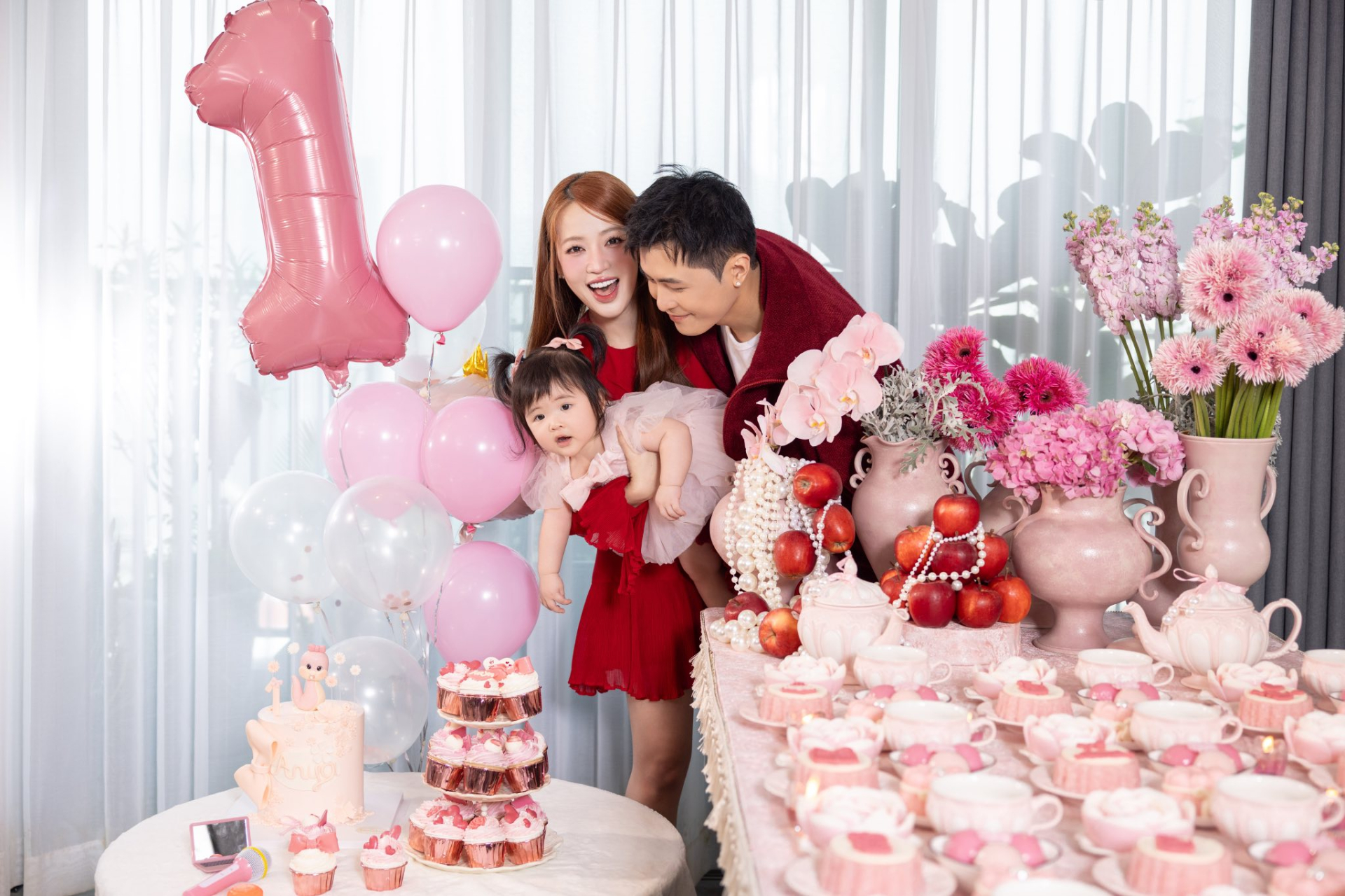 Puka v&agrave; Gin Tuấn Kiệt lần đầu c&ocirc;ng khai cận dung mạo con g&aacute;i- Ảnh 2.