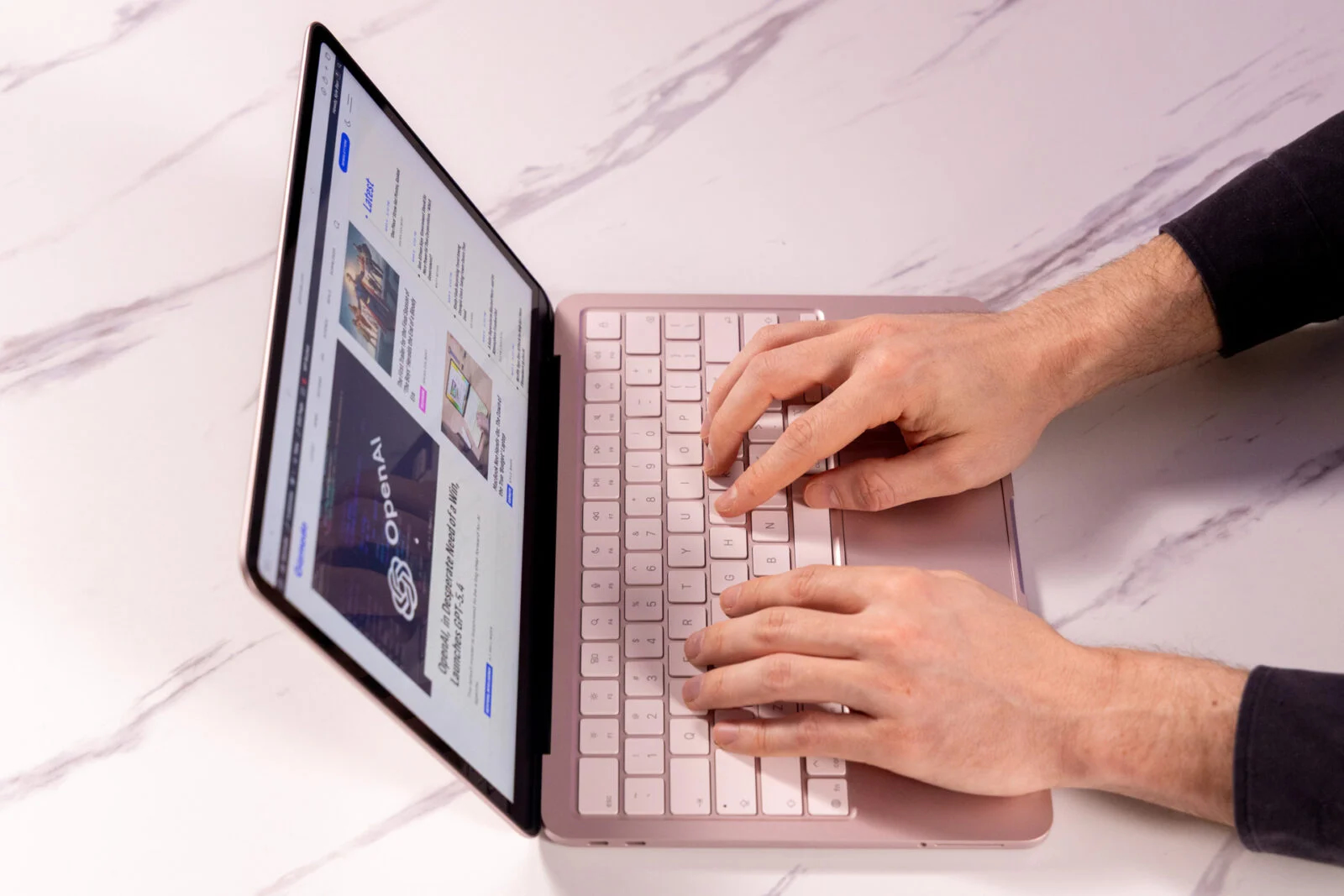 Trải nghiệm chiếc MacBook Neo rẻ chưa từng c&oacute; của Apple: Lựa chọn đ&aacute;ng tiền cho học sinh, sinh vi&ecirc;n- Ảnh 9.