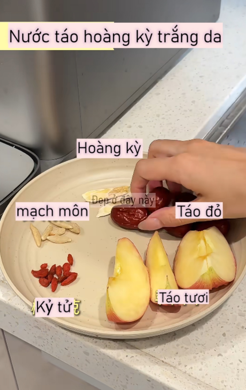 T&ocirc;i duy tr&igrave; 4 loại nước uống mỗi tuần v&agrave; bất ngờ ai cũng khen trẻ như tuổi 20 d&ugrave; đ&atilde; hơn 30!- Ảnh 6.