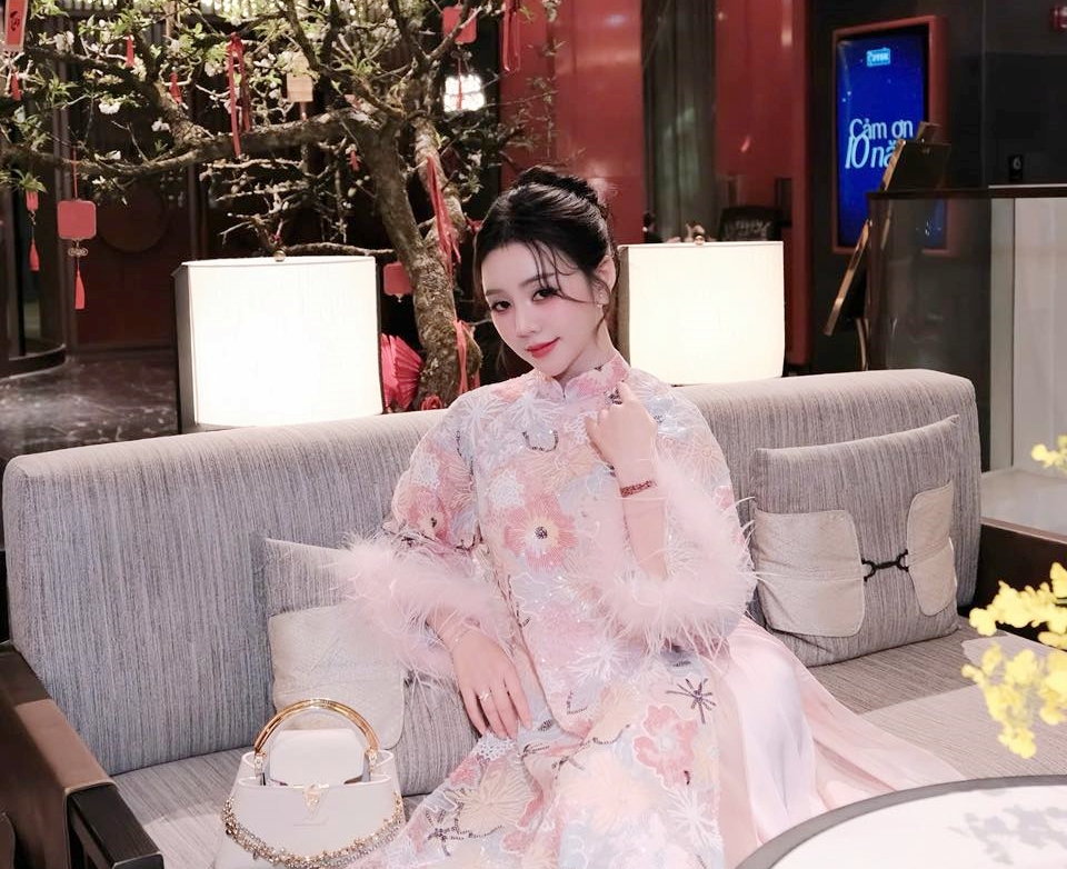 Quỳnh Kool bị miệt thị ngoại h&igrave;nh- Ảnh 6.