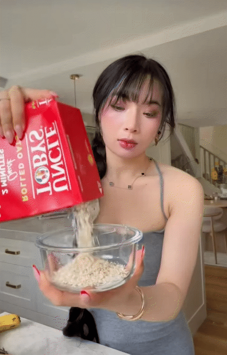 U40 vẫn về d&aacute;ng thon gọn, giảm 16kg sau 3 th&aacute;ng: Chế độ ăn với yến mạch để c&oacute; được v&ograve;ng eo 60cm được tiết lộ- Ảnh 5.