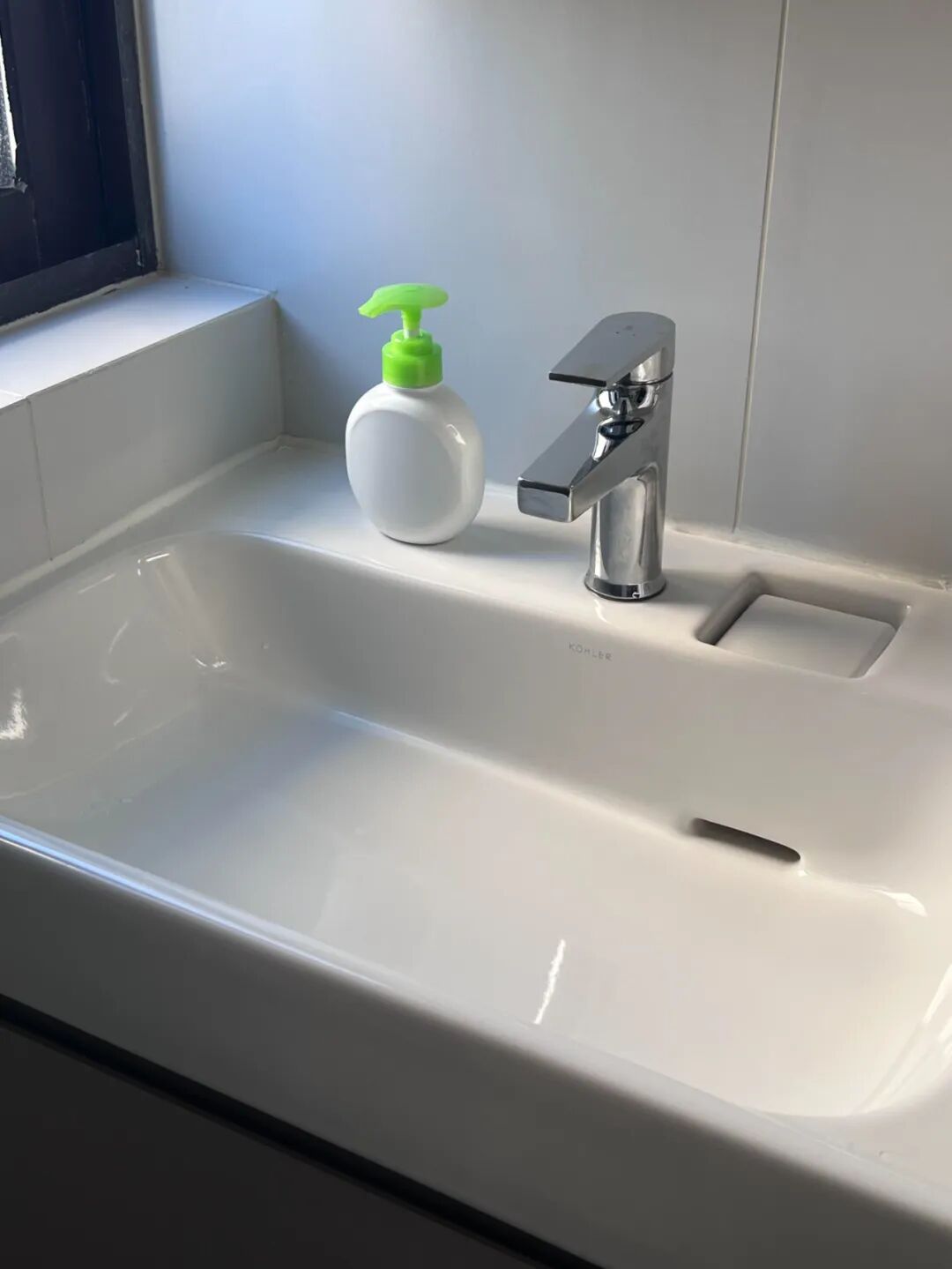 Mẹ t&ocirc;i giữ nh&agrave; lu&ocirc;n sạch d&ugrave; kh&ocirc;ng dọn nhiều: 15 th&oacute;i quen nhỏ tưởng &ldquo;kh&oacute; chịu&rdquo; nhưng gi&uacute;p tiết kiệm cả thời gian lẫn tiền mỗi th&aacute;ng- Ảnh 7.