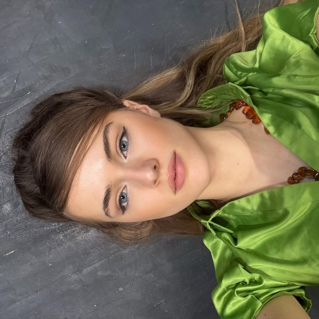 "C&ocirc; b&eacute; xinh nhất thế giới" sau 12 năm vẫn kiếm tiền tốt nhờ nhan sắc trời ban, chuyện học h&agrave;nh mới bất ngờ- Ảnh 7.