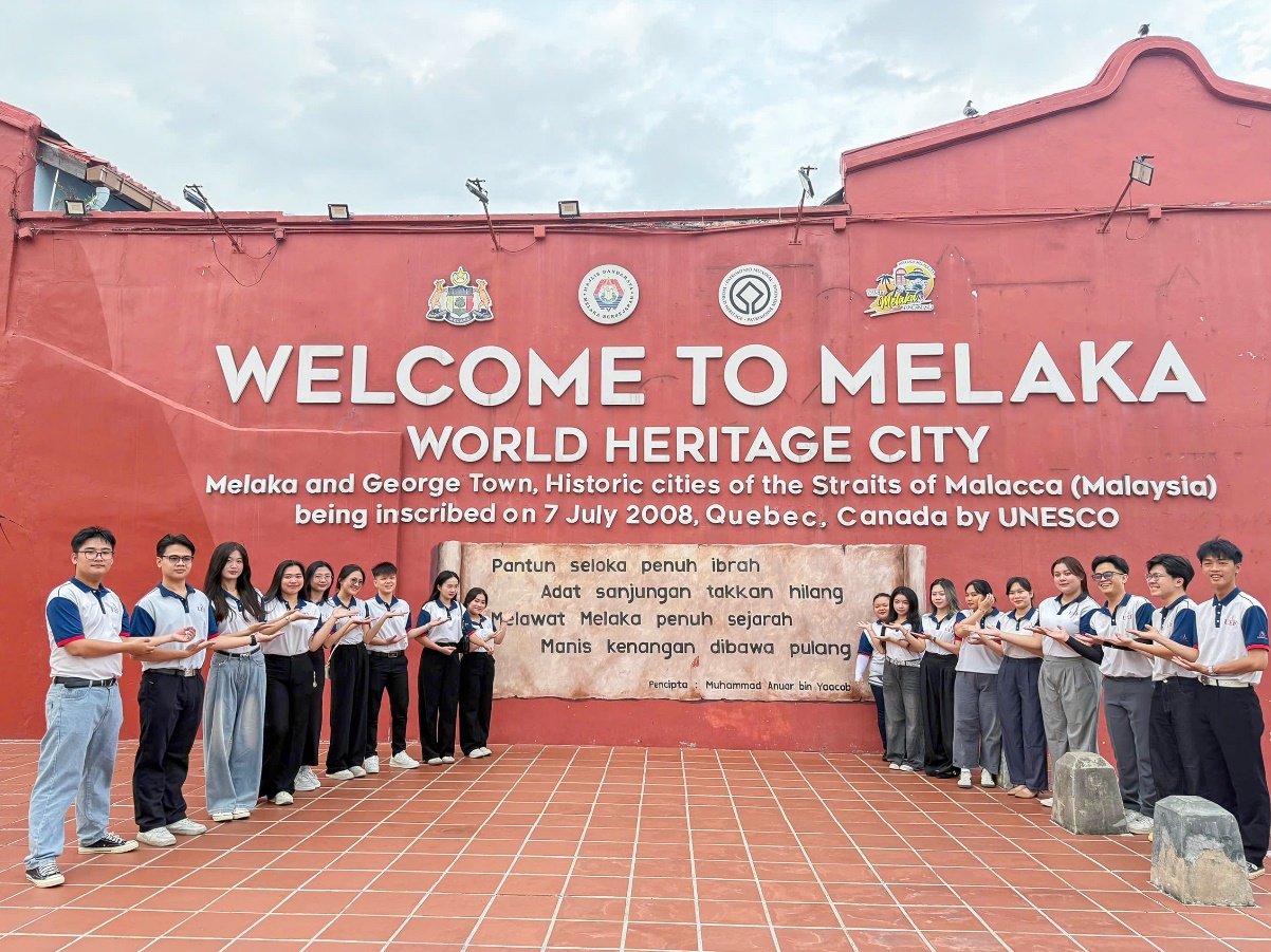 Đi để học nghề: Sinh vi&ecirc;n ng&agrave;nh du lịch UEF kiến tập từ Việt Nam ra khu vực- Ảnh 5.