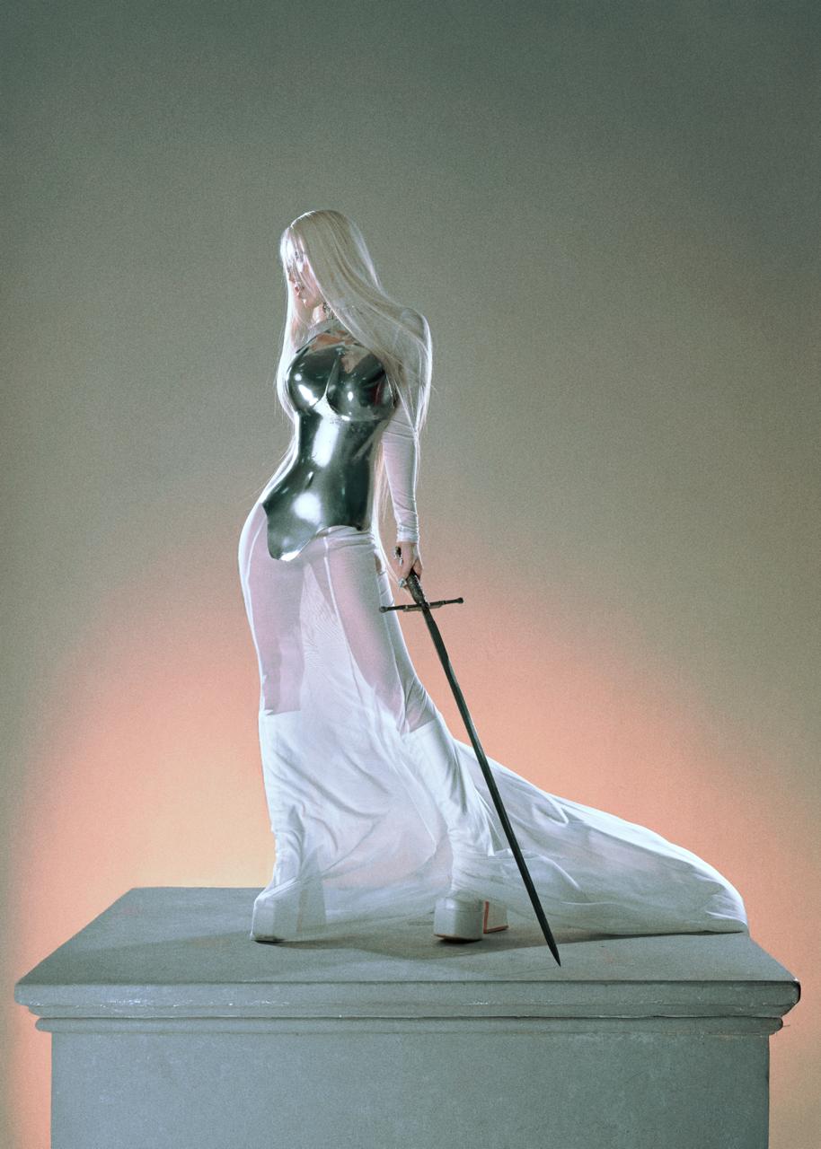 Nhạc mới của nữ ca sĩ nhiều content nhất showbiz nghe rất cuốn, ai lụy t&igrave;nh chớ nghe buổi đ&ecirc;m- Ảnh 2.