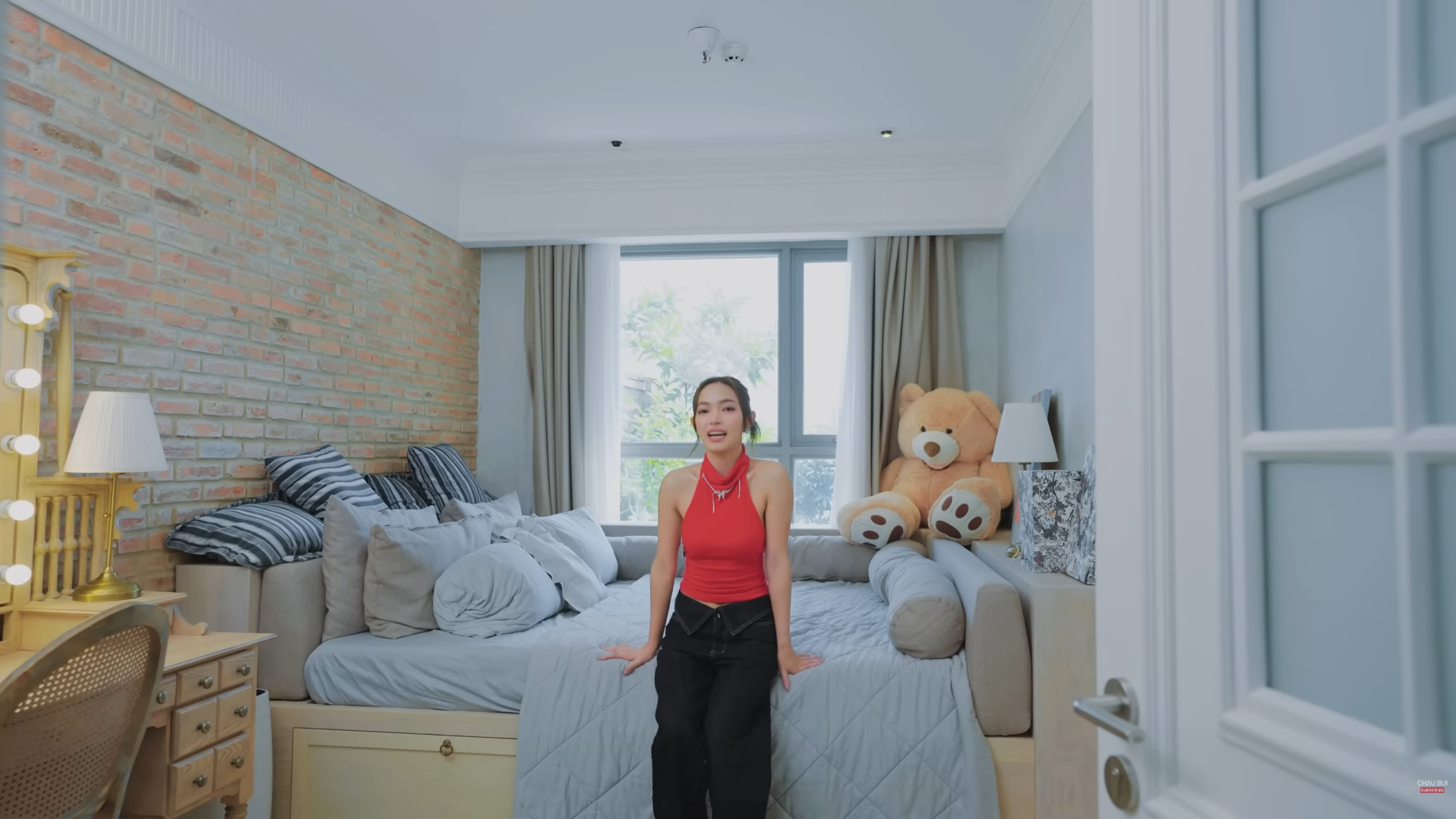 Căn hộ "chữa l&agrave;nh" của Ch&acirc;u B&ugrave;i: Đẹp như bước ra từ hoạt h&igrave;nh Anime nhưng c&ocirc; chủ vẫn "đập đi l&agrave;m lại"- Ảnh 12.