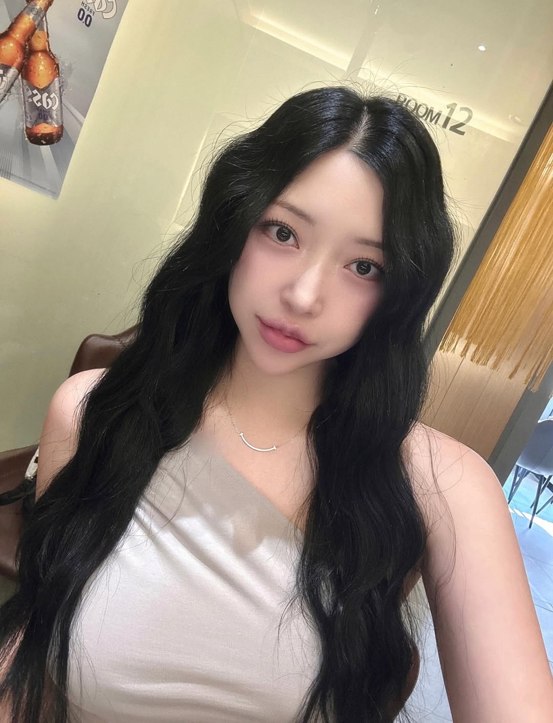 Kiều nữ showbiz từ chối 700 tỷ, tuy&ecirc;n bố 