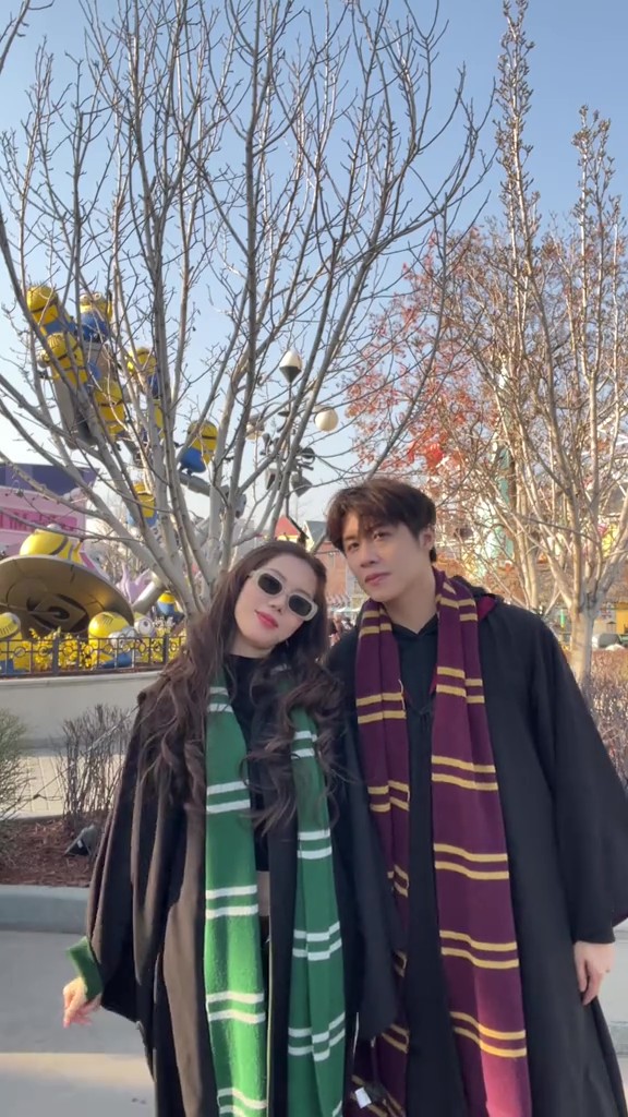 Kh&aacute;ch Việt sang Trung Quốc va phải bản fake của Kim Seon Ho: H&agrave;nh động của cả 2 sau đ&oacute; khiến 1,5 triệu sửng sốt- Ảnh 3.