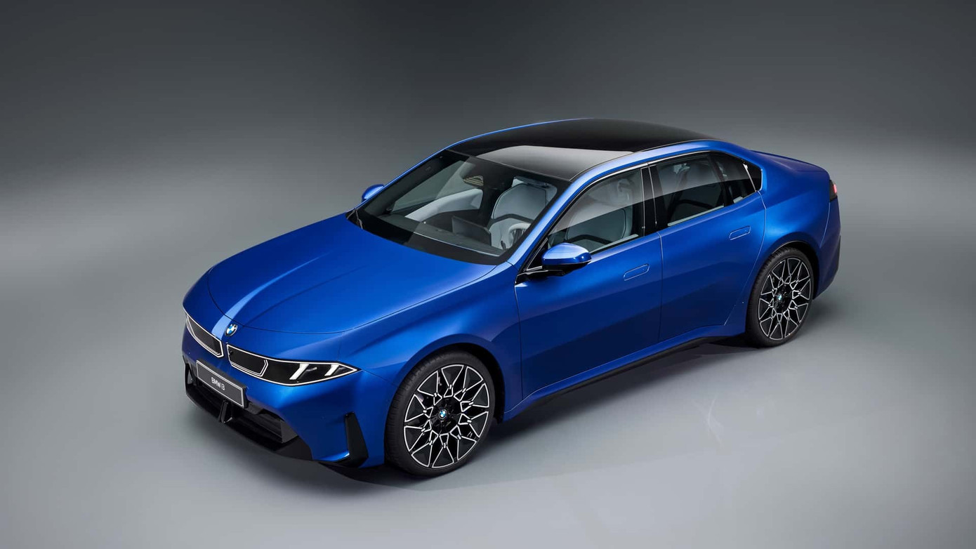 BMW tr&igrave;nh l&agrave;ng xe điện mới đi được 900 km/lần sạc- Ảnh 9.