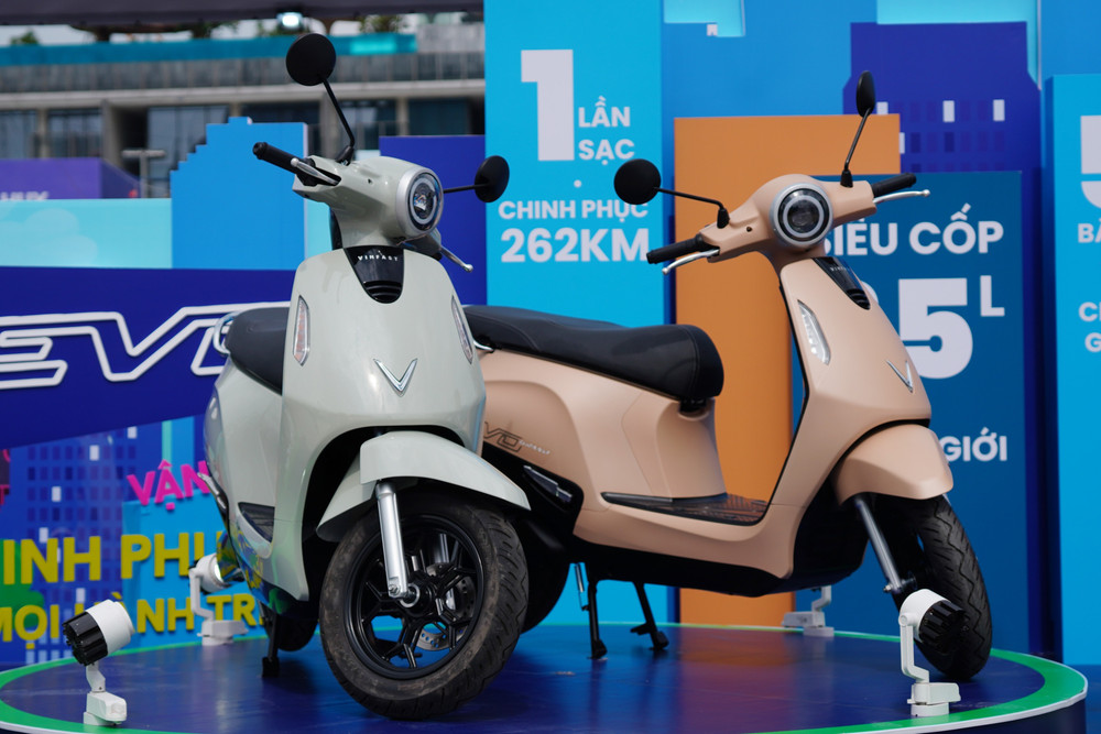 Mua xe m&aacute;y điện: Chọn sạc cố định hay đổi pin?- Ảnh 4.