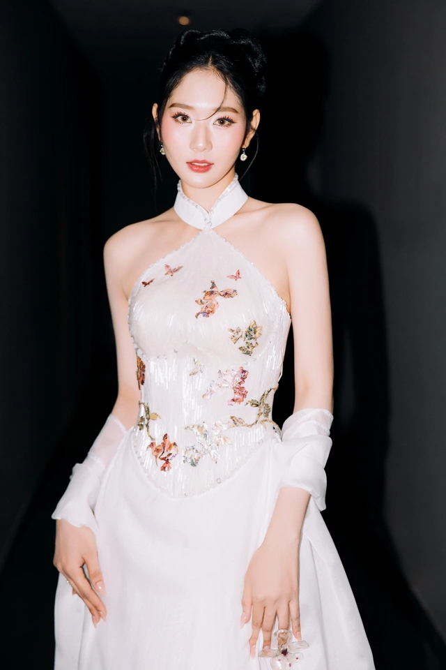 Mỹ nh&acirc;n Việt đẹp đến mức được v&iacute; với Lưu Diệc Phi v&agrave; Park Min Young, ho&agrave;n hảo mọi mặt chỉ trừ 1 điều- Ảnh 5.