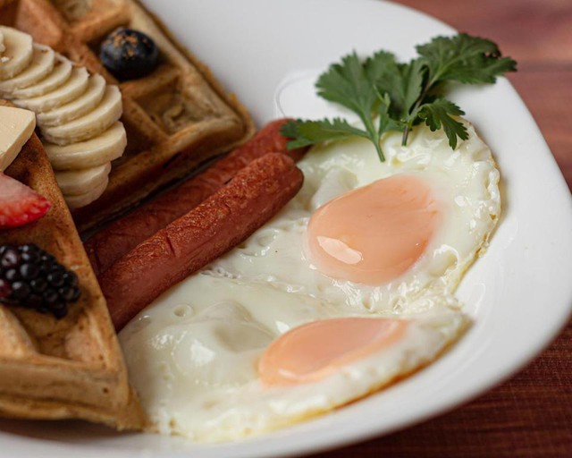 Một phụ nữ 32 tuổi ăn rất &iacute;t nhưng vẫn tăng 3kg! H&oacute;a ra thủ phạm l&agrave; do l&aacute; l&aacute;ch v&agrave; dạ d&agrave;y yếu, rối loạn chuyển h&oacute;a nước- Ảnh 3.